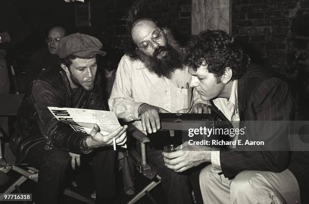 Tom Waits Allen Ginsberg and David Blue talk in a New York bar in 1975