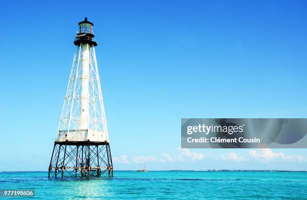 alligator reef lighthouse, florida - lighthouse reef - fotografias e filmes do acervo
