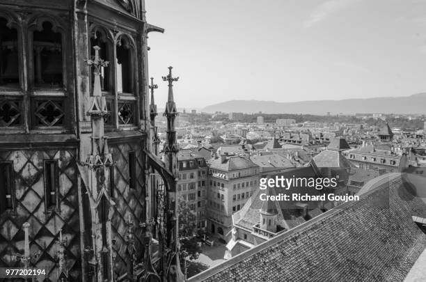 st pierre cathedral and old city geneva - st pierre cathedral geneva stock pictures, royalty-free photos & images