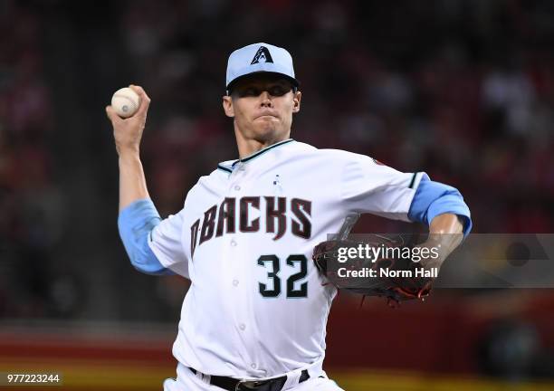 Clay Buchholz of the Arizona Diamondbacks delivers a first inning pitch against the New York Mets at Chase Field on June 17, 2018 in Phoenix, Arizona.