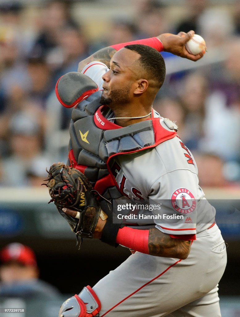 Los Angeles Angels of Anaheim v Minnesota Twins