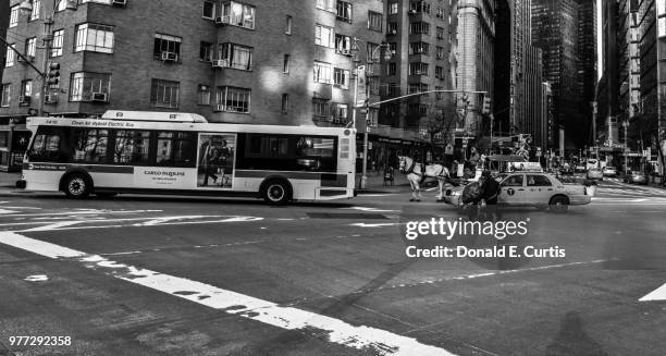 modes of transportation - modes of transportation stock pictures, royalty-free photos & images