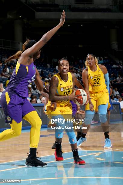 Jamierra Faulkner of the Chicago Sky handles the ball against the Los Angeles Sparks on June 17, 2018 at the Allstate Arena in Rosemont, Illinois....