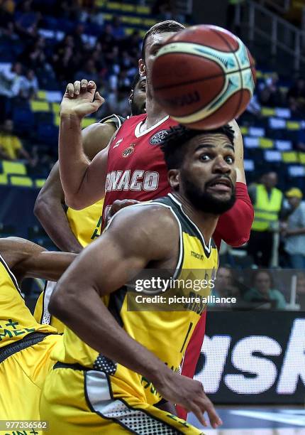 May 2018, Greece, Athens: Basketball, Champions Legaue, Final Four, semi-final, MHP Riesen Ludwigsburg vs AS Monaco. Ludwigsburg's Dwayne Evans in...