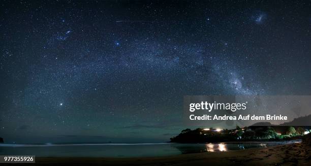 milky way on the beach - auf dem land stock pictures, royalty-free photos & images