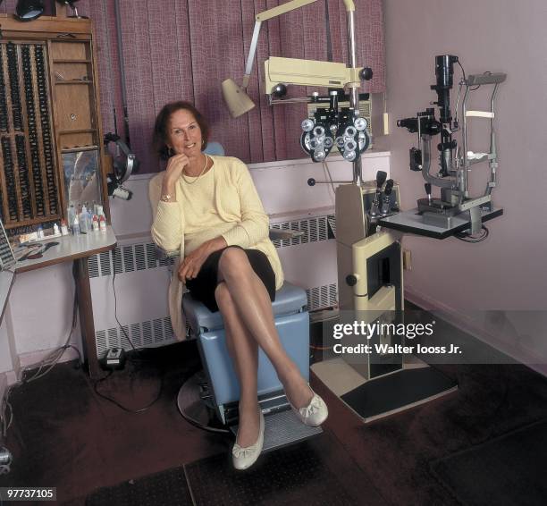 Dr Rene 842 Dr Richards Stock Photos, High-Res Pictures, and Images - Getty Images