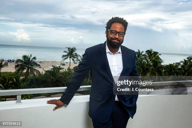 Actor Riddle Riddle (Film) Photos and Premium High Res Pictures - Getty Images