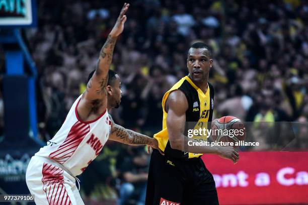 May 2018, Greece, Athens: Basketball, Champions League, AS Monaco vs AEK Athens, Final: Athens' Mike Green in action. Photo: Angelos Tzortzinis/dpa