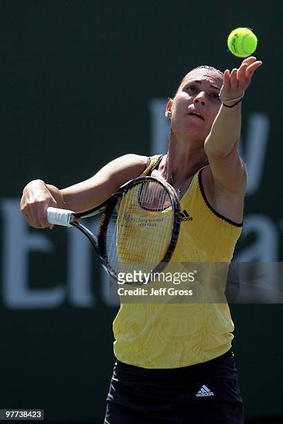 Flavia Pennetta of Italy serves against Shahar Peer during the BNP Paribas Open at the Indian Wells Tennis Garden on March 15, 2010 in Indian Wells,...