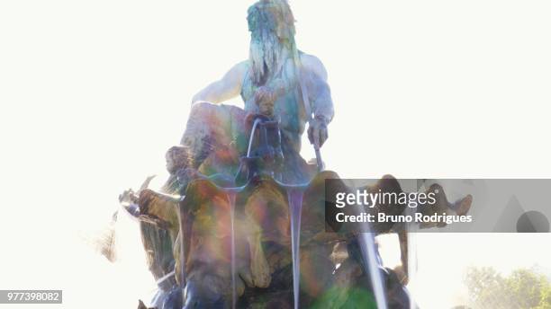 berlim poseidon - poseidon statue stock pictures, royalty-free photos & images