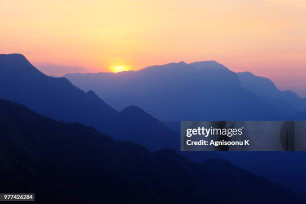 layers of western ghats. - western ghats stock-fotos und bilder