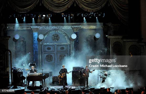 Trey Anastasio and Phish onstage at the 25th Annual Rock And Roll Hall of Fame Induction Ceremony at the Waldorf=Astoria on March 15, 2010 in New...