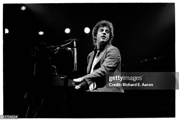 Billy Joel performs live on stage during his 1980 US tour