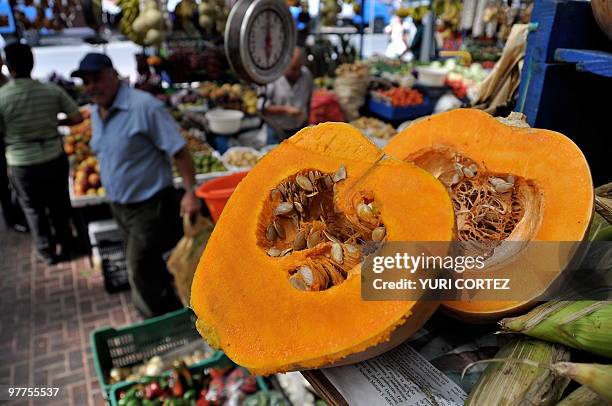 Squash for sale at the Municipal market in Cartago, some 25 km south of San Jose, on March 13, 2010. AFP PHOTO/ Yuri CORTEZ