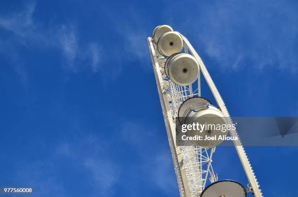 grande roue - roue stock pictures, royalty-free photos & images