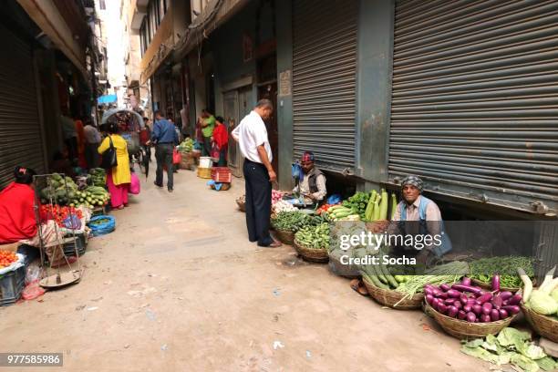 vegetable vendors  in thamel, kathamndu - thamel stock pictures, royalty-free photos & images