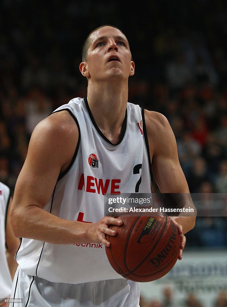 Brose Baskets v Giants Duesseldorf - Beko BBL