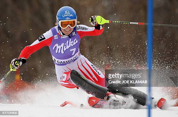 Austria's Marlies Schild competes in the women's Alpine skiing World Cup Slalom in Garmisch Partenkirchen, southern Germany on March 13, 2010. AFP...
