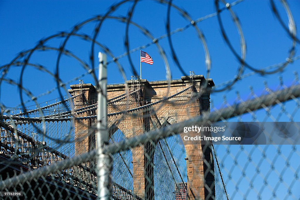 Barbed wire and brooklyn bridge