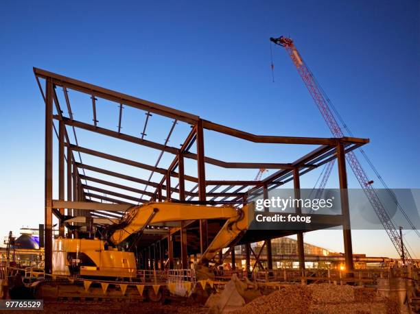 Top Loader Building 803 Front Loader Construction Stock Photos, High-Res Pictures, and ...