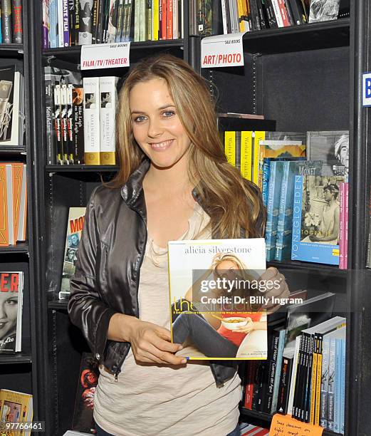 Actress Alicia Silverstone Signs Copies Of Her New Book "The Kind Diet" at Book Soup on October 15, 2009 in West Hollywood, California.