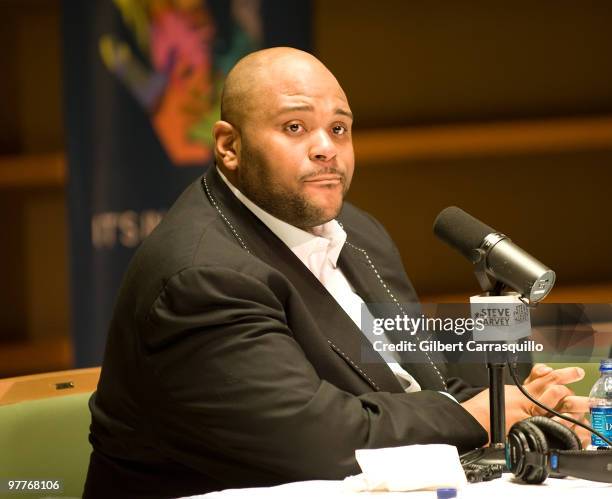 Ruben Studdard performs during the live broadcast of the Steve Harvey Morning Show at Kimmel Center for the Performing Arts on March 16, 2010 in...