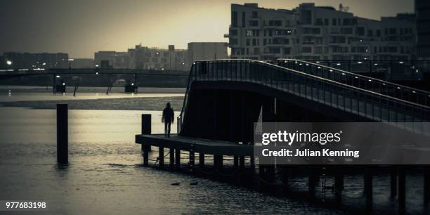 footbridge in copenhagen, copenhagen, capital region of denmark, denmark - oresund region foto e immagini stock