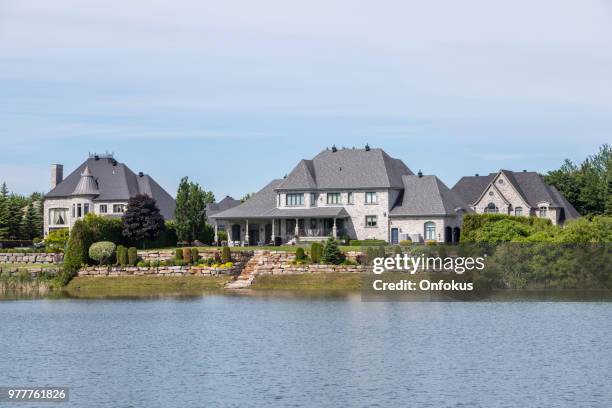 luxury property on sunny day of summer - onfokus stock pictures, royalty-free photos & images