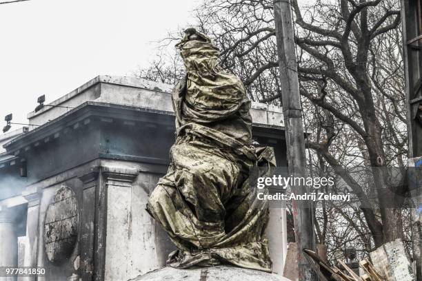 alone at hrushevskoho street - hrushevskoho street bildbanksfoton och bilder