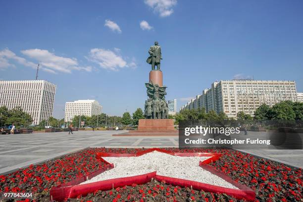 Lenin statue dominates the skyline on Kaluzhskaya Square on June 18, 2018 in Moscow, Russia.