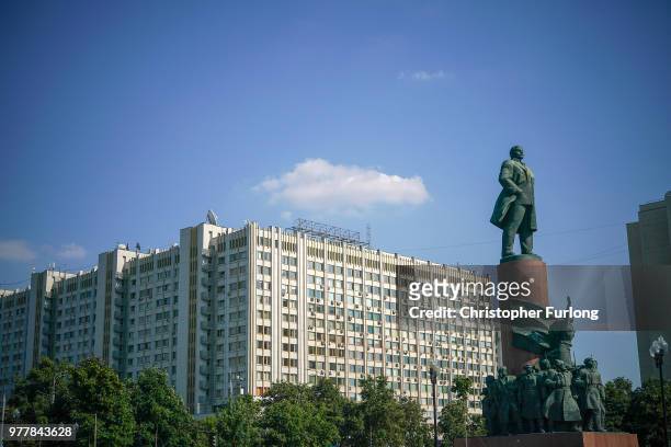Lenin statue dominates the skyline on Kaluzhskaya Square on June 18, 2018 in Moscow, Russia.