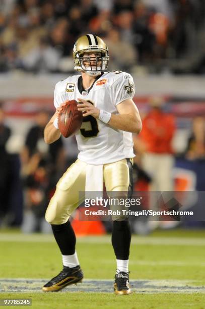 Drew Brees of the New Orleans Saints drops back to pass during a game against the Indianapolis Colts in Super Bowl XLIV on February 7, 2010 at Sun...
