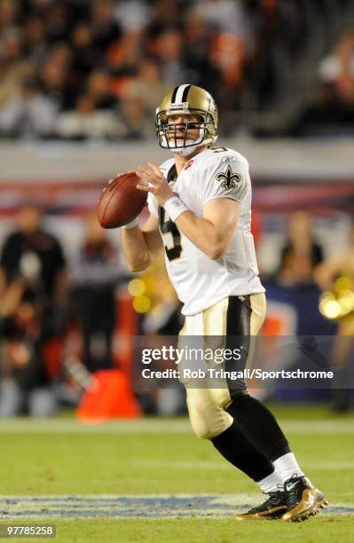 Drew Brees of the New Orleans Saints drops back to pass during a game against the Indianapolis Colts in Super Bowl XLIV on February 7, 2010 at Sun...