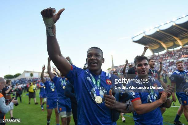 Cameron Woki of France celebrates the Victory during the Final World Championship U20 match between England and France on June 17, 2018 in Beziers,...