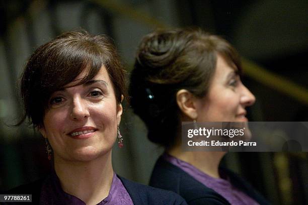 Elvira Lindo attends 'Algo mas inesperado que la muerte' press conference at Lara Theatre on March 16, 2010 in Madrid, Spain.