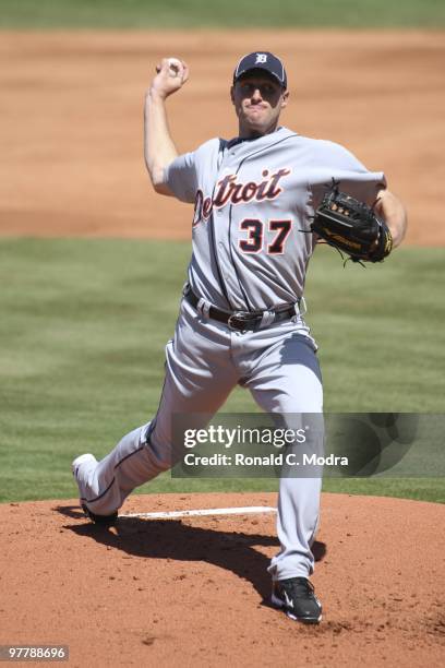 Pitcher Max Scherzer of the Detroit Tigers pitches during a game against the New York Mets at Tradition Field on March 13, 2010 in Port St. Lucie,...