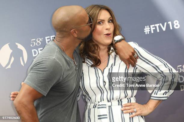 Shemar Moore from the serie 'S.W.A.T' and Mariska Hargitay from the serie 'Law & Order : SVU' attend a photocall during the 58th Monte Carlo TV...