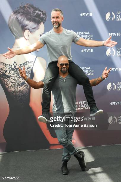 Jay Harrington and Shemar Moore from the serie 'S.W.A.T' attend a photocall during the 58th Monte Carlo TV Festival on June 17, 2018 in Monte-Carlo,...
