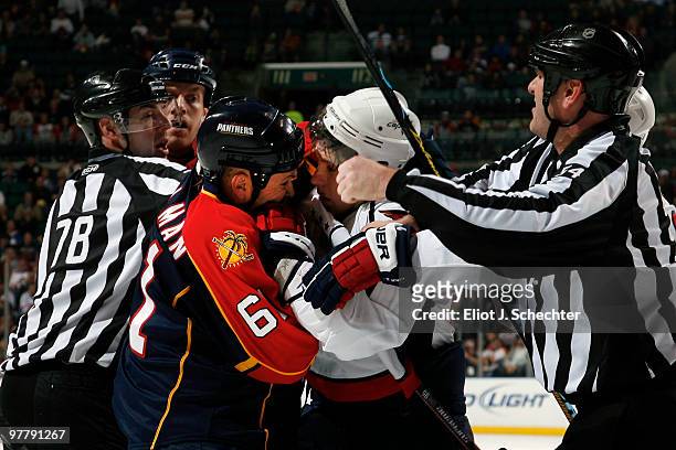 Cory Stillman of the Florida Panthers fights Brooks Laich of the Washington Capitals at the BankAtlantic Center on March 16, 2010 in Sunrise, Florida.