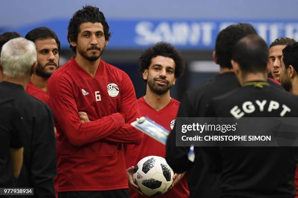 Egypt's defender Ahmed Hegazi and Egypt's forward Mohamed Salah attend a training session on June 18, 2018 in Saint Petersburg during the Russia 2018...