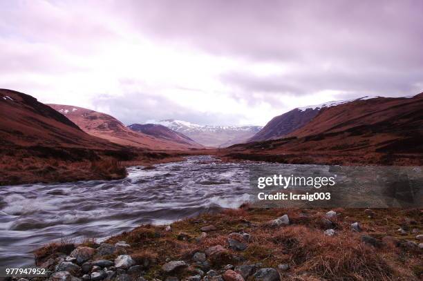 glens of glenshee - glenshee stock pictures, royalty-free photos & images