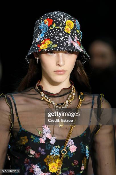 Vittoria Ceretti headwear detail at the Versace show during Milan Men's Fashion Week Spring/Summer 2019 on June 16, 2018 in Milan, Italy.