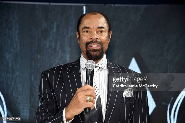 Walt "Clyde" Frazier signs the first ever life long contract with PUMA at the PUMA Hoops HQ kickoff on June 18, 2018 in Brooklyn.