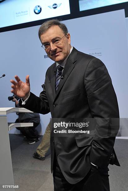 Norbert Reithofer, chief executive officer of Bayerischen Motoren Werke AG , arrives for the company's news conference in Munich, Germany, on...