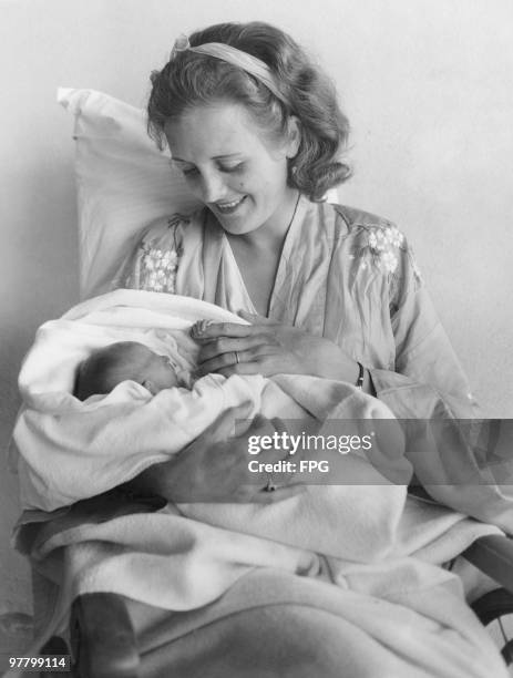 American actress Mary Astor with her newborn daughter Marylyn Hauoli Thorpe in Honolulu, 1932. Marylyn's father is Dr. Franklyn Thorpe.