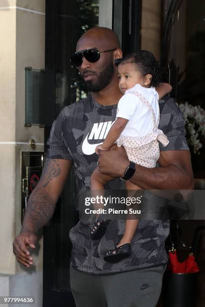 Basketball star Kobe Bryant and his daughter Bianka Bella leave their hotel on June 18, 2018 in Paris, France.