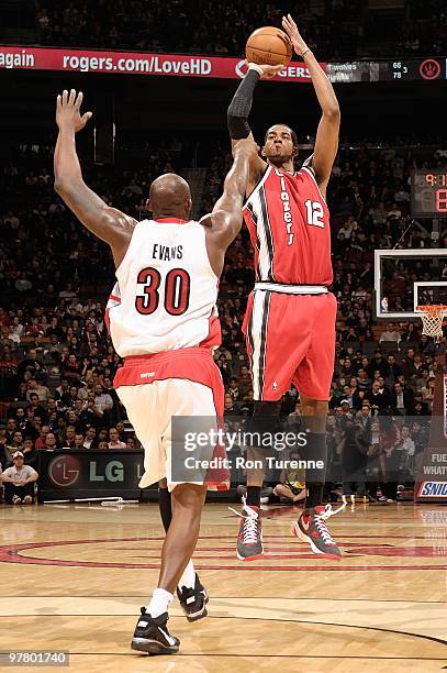 LaMarcus Aldridge of the Portland Trail Blazers shoots against Reggie Evans of the Toronto Raptors during the game on February 24, 2010 at Air Canada...