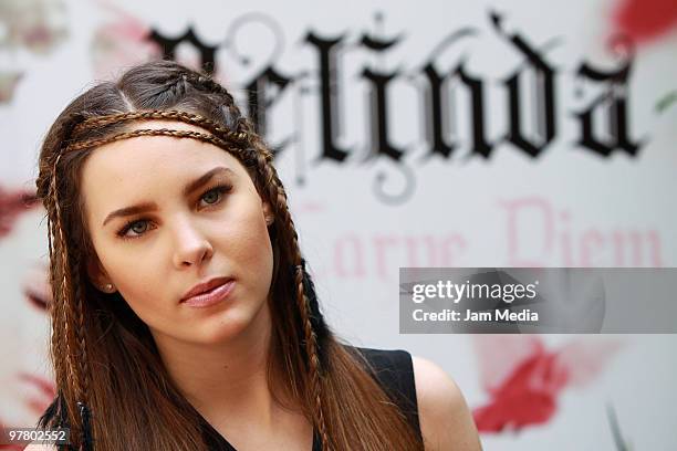 Belinda Mexican Singer Photos and Premium High Res Pictures - Getty Images
