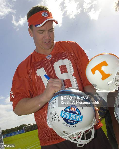 Indianapolis Colts quarterback Peyton Manning at an AFC team practice February 8 for the 2006 Pro Bowl in Honolulu.