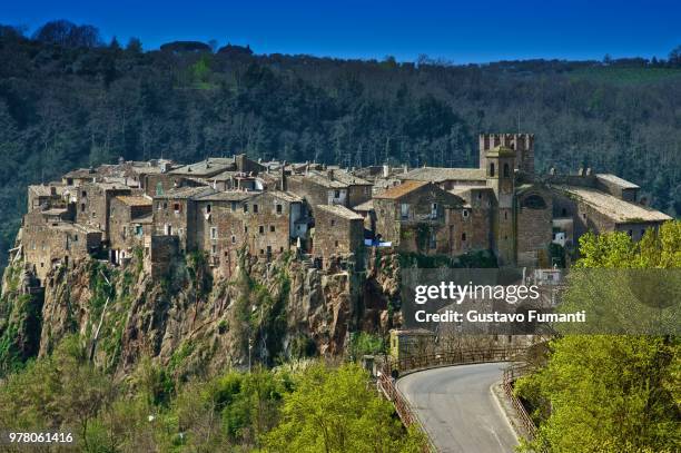 calcata - landscape - calcata stock-fotos und bilder